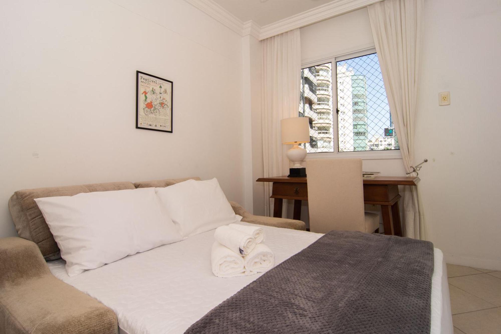 Elegancia Classica 100M Da Praia Na Rua 3700 P1397 Балнеаріу-Камборіу Екстер'єр фото